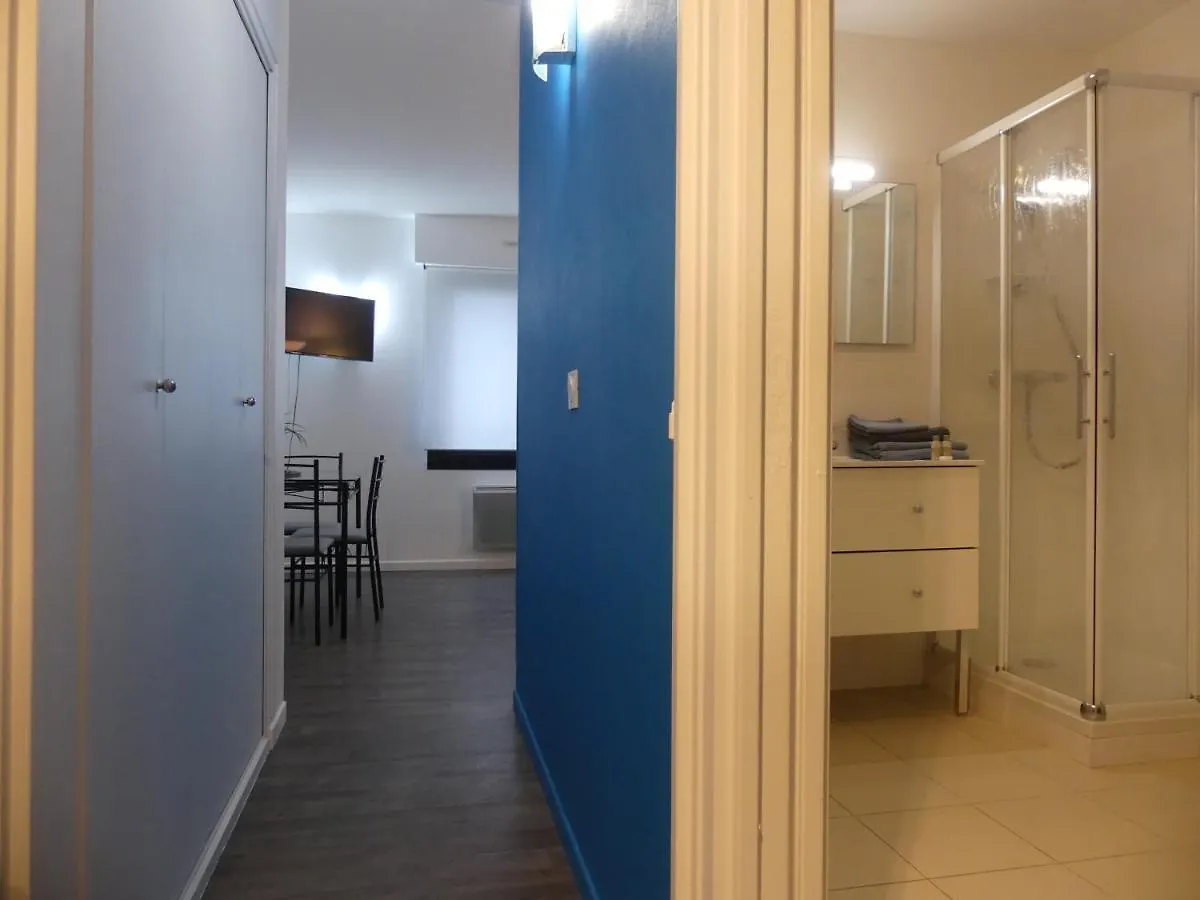 L Emeraude, T2, 43 M2, Rez De Chaussee, Plage A 10M, Parking Prive A 200M Apartment Saint-Malo France