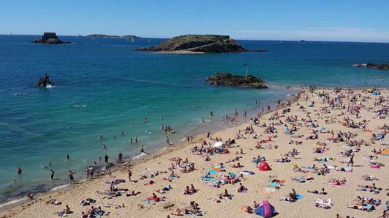 L Emeraude, T2, 43 M2, Rez De Chaussee, Plage A 10M, Parking Prive A 200M Apartment Saint-Malo 0*,